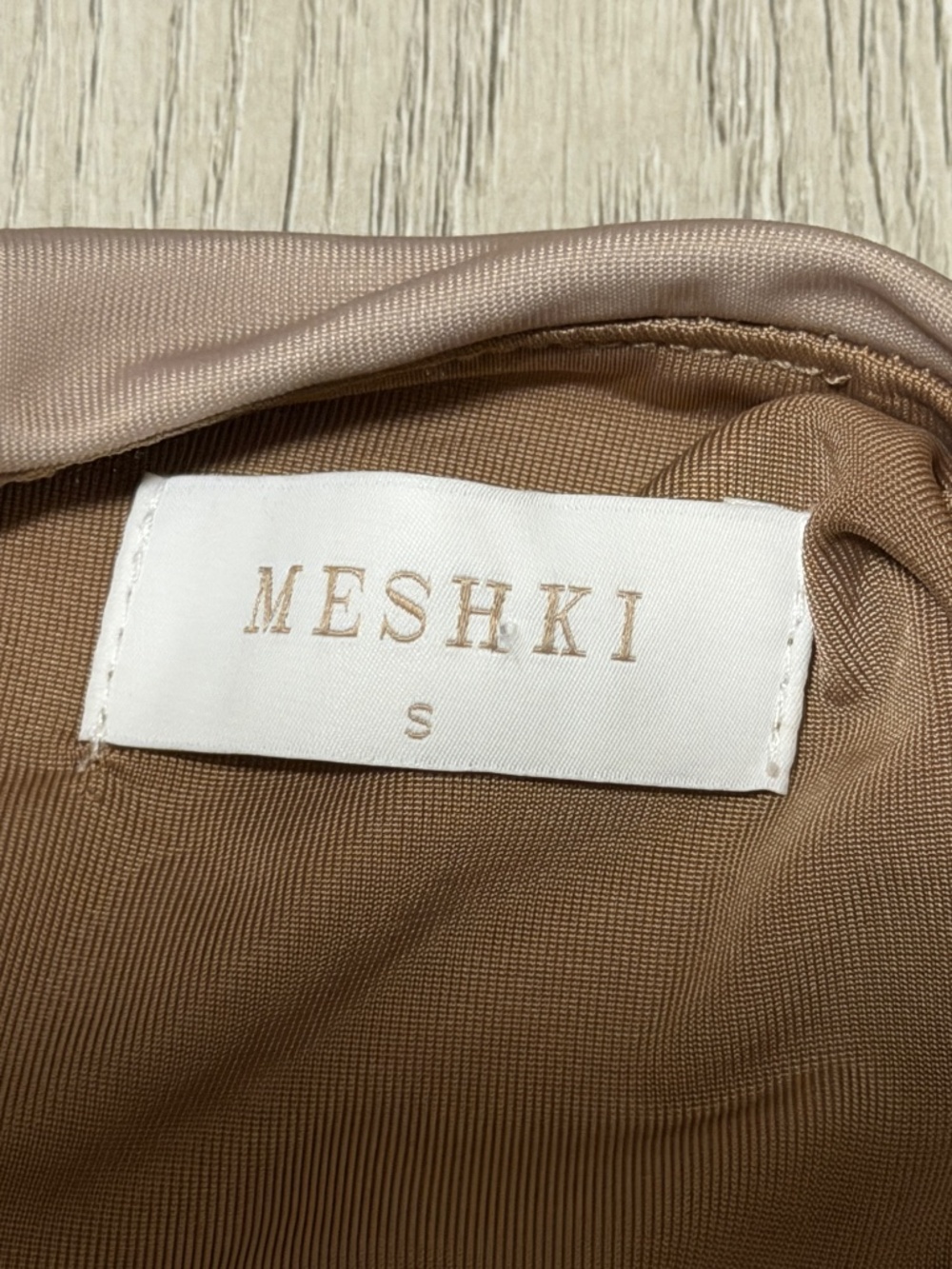 MESHKI Stella Draped Slinky Maxi Dress Mocha Ombre S - Picture 9 of 12